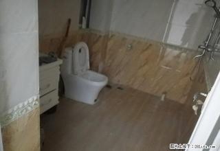 龙润康城顶层复式，户型周正， 家具齐全。新装未入住 - 周口28生活网 zk.28life.com